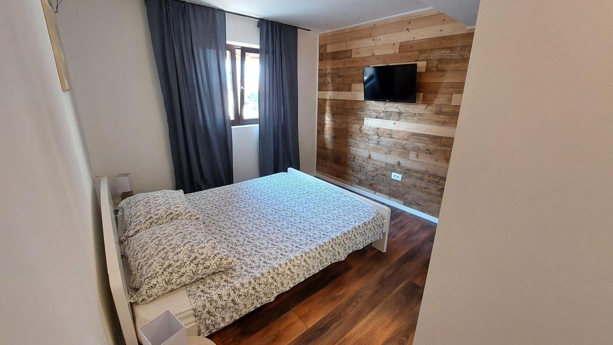 Apartment Jelsa 5703A Экстерьер фото