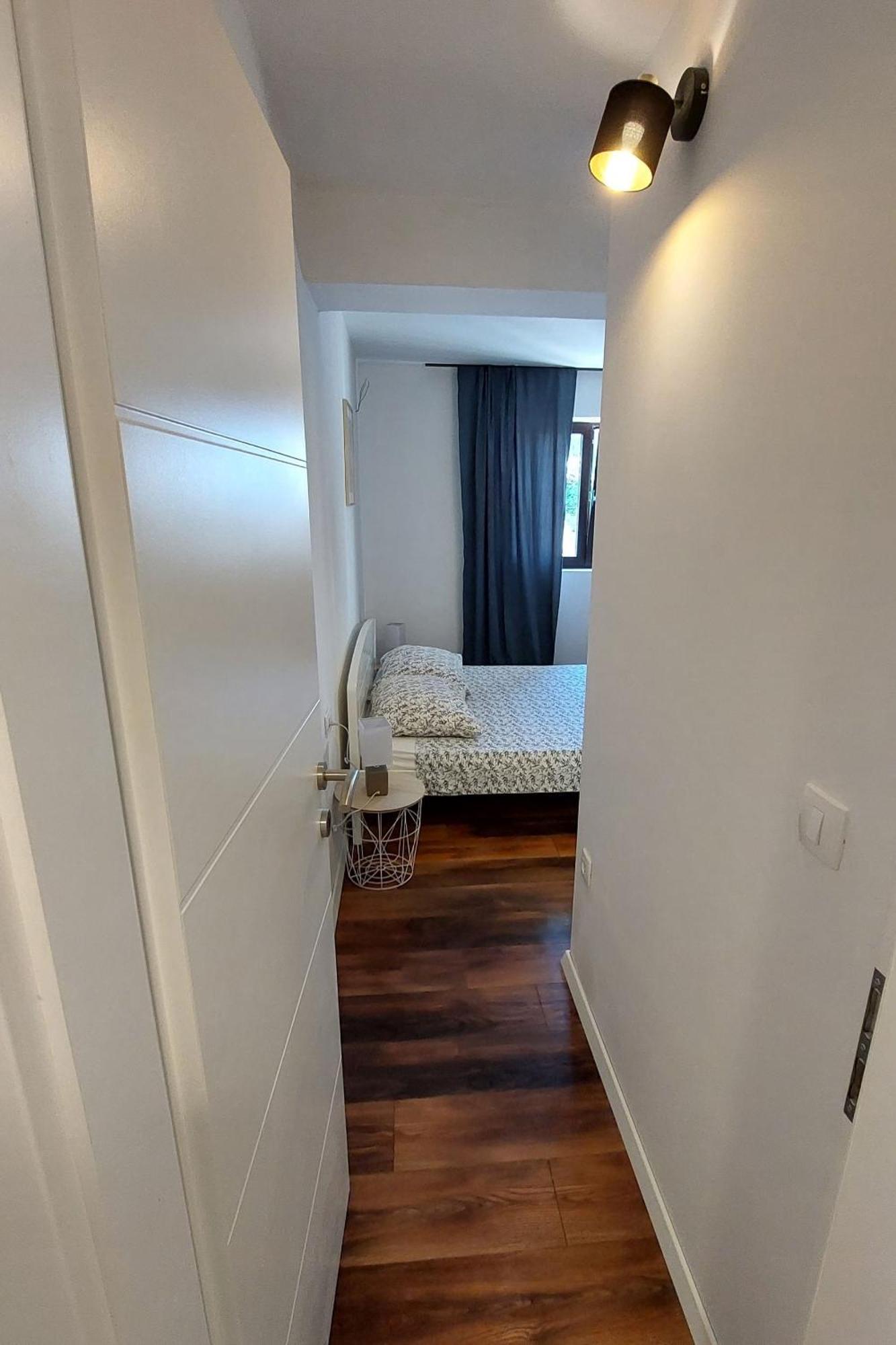 Apartment Jelsa 5703A Экстерьер фото